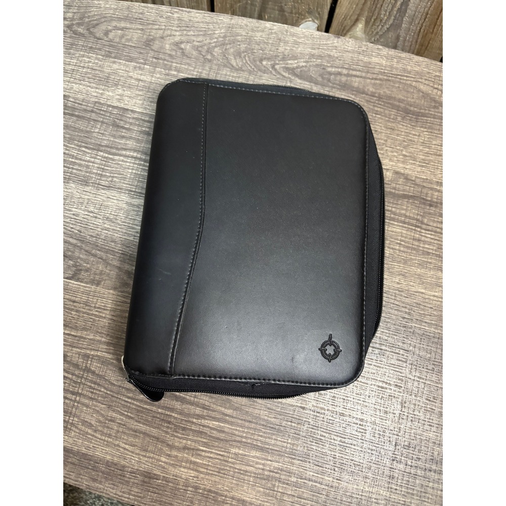 Franklin Covey SpaceMaker Black Genuine Leather Zip Planner Binder 7 Ring 24801